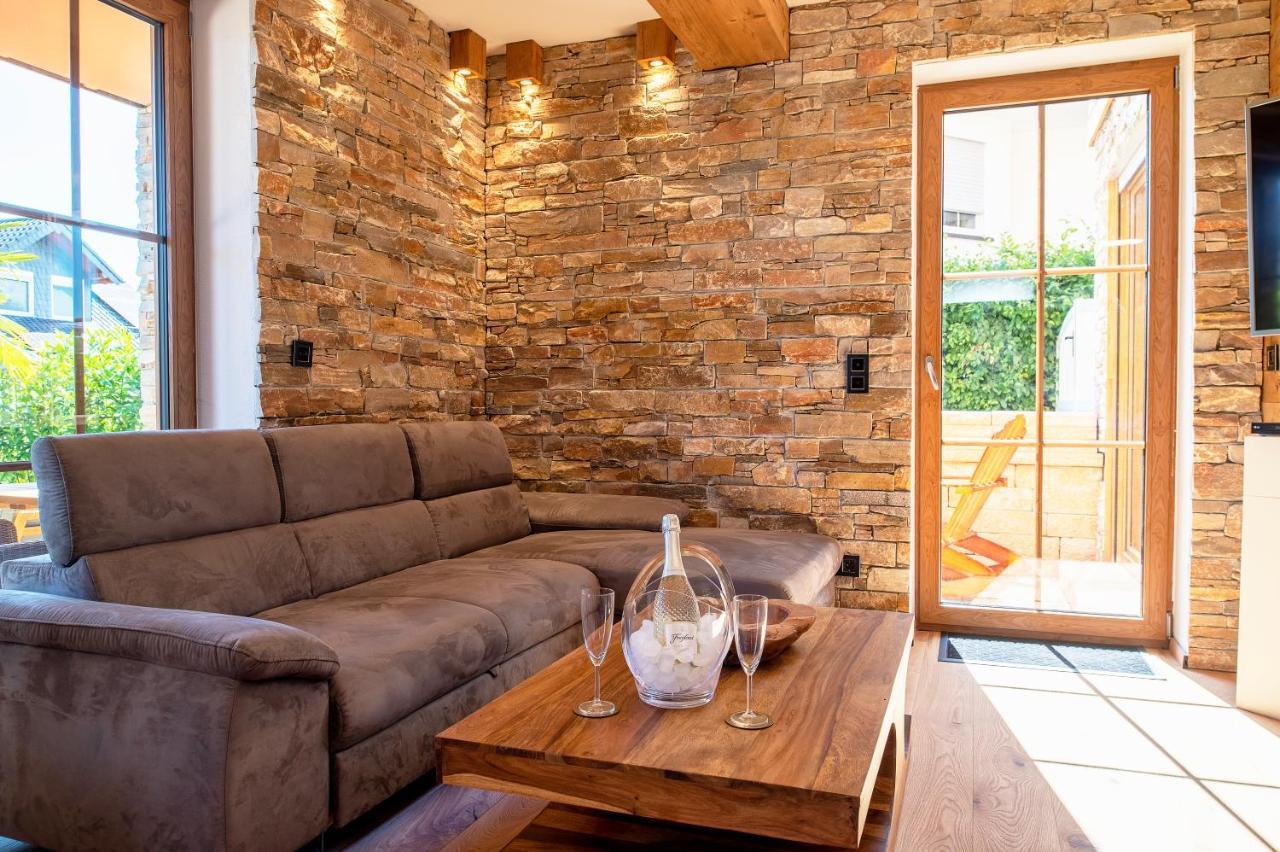 Luxus Ferienwohnung Chalet Seenaehe Schalkenmehren Exterior foto